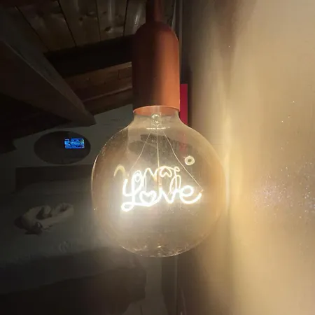 Ale E Nau Konukevi Roma