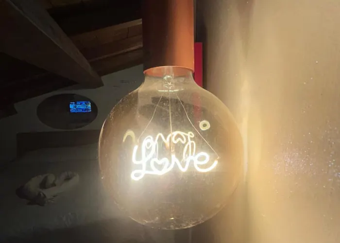 Ale E Nau Guest house Rome